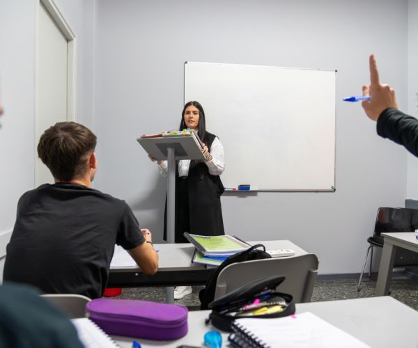 φωτογραφίες φροντιστήρια λάρισα