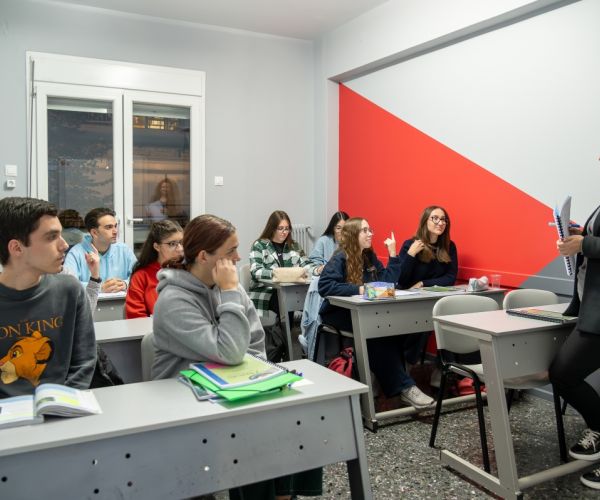 φωτογραφίες φροντιστήρια λάρισα