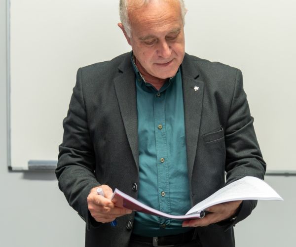 φωτογραφίες φροντιστήρια λάρισα