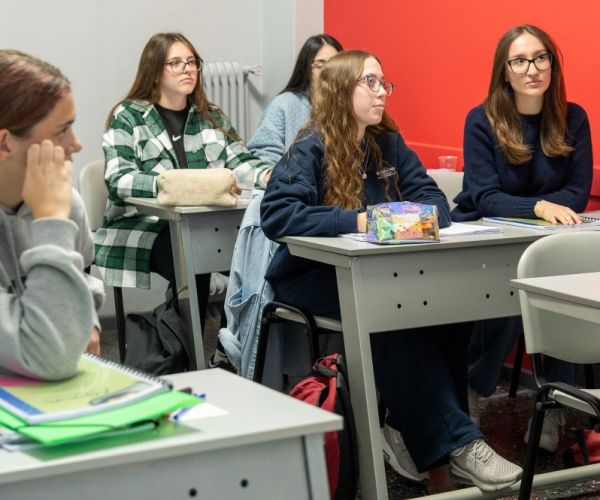 φωτογραφίες φροντιστήρια λάρισα