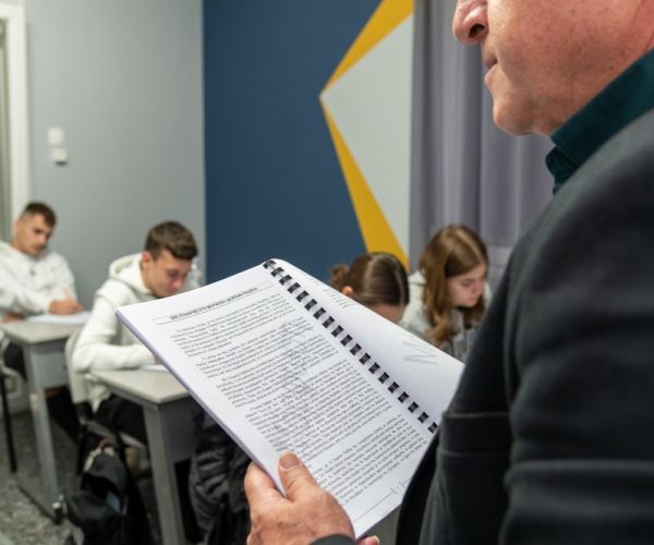 φωτογραφίες φροντιστήρια λάρισα