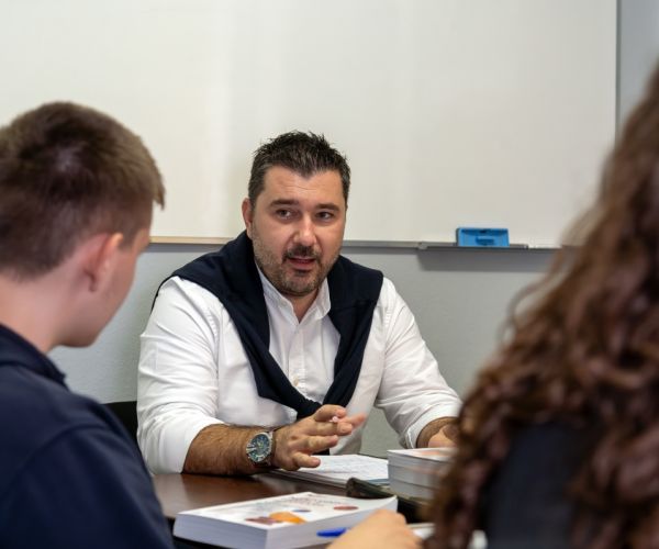 φωτογραφίες φροντιστήρια λάρισα