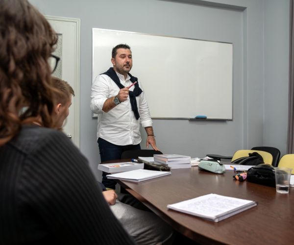 φωτογραφίες φροντιστήρια λάρισα