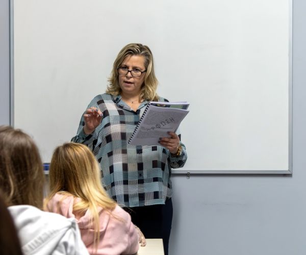 φωτογραφίες φροντιστήρια λάρισα