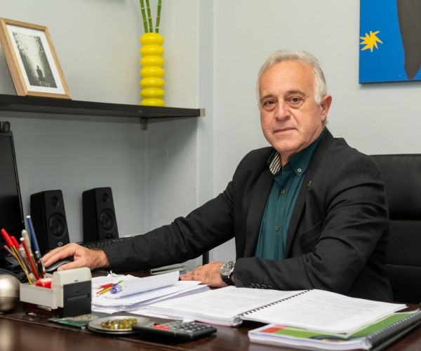 φωτογραφίες φροντιστήρια λάρισα